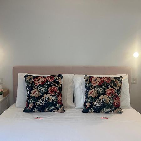 Апартаменты Regina Milano In Melegnano - Wifi, Breakfast Box And Terrace Экстерьер фото