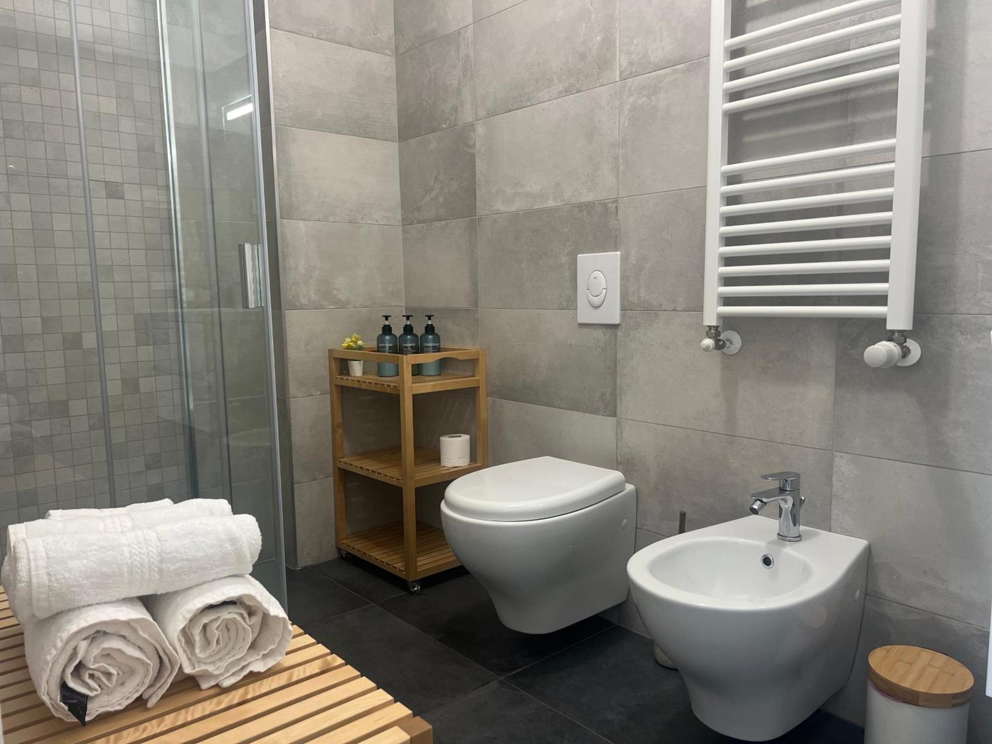 Апартаменты Regina Milano In Melegnano - Wifi, Breakfast Box And Terrace Экстерьер фото