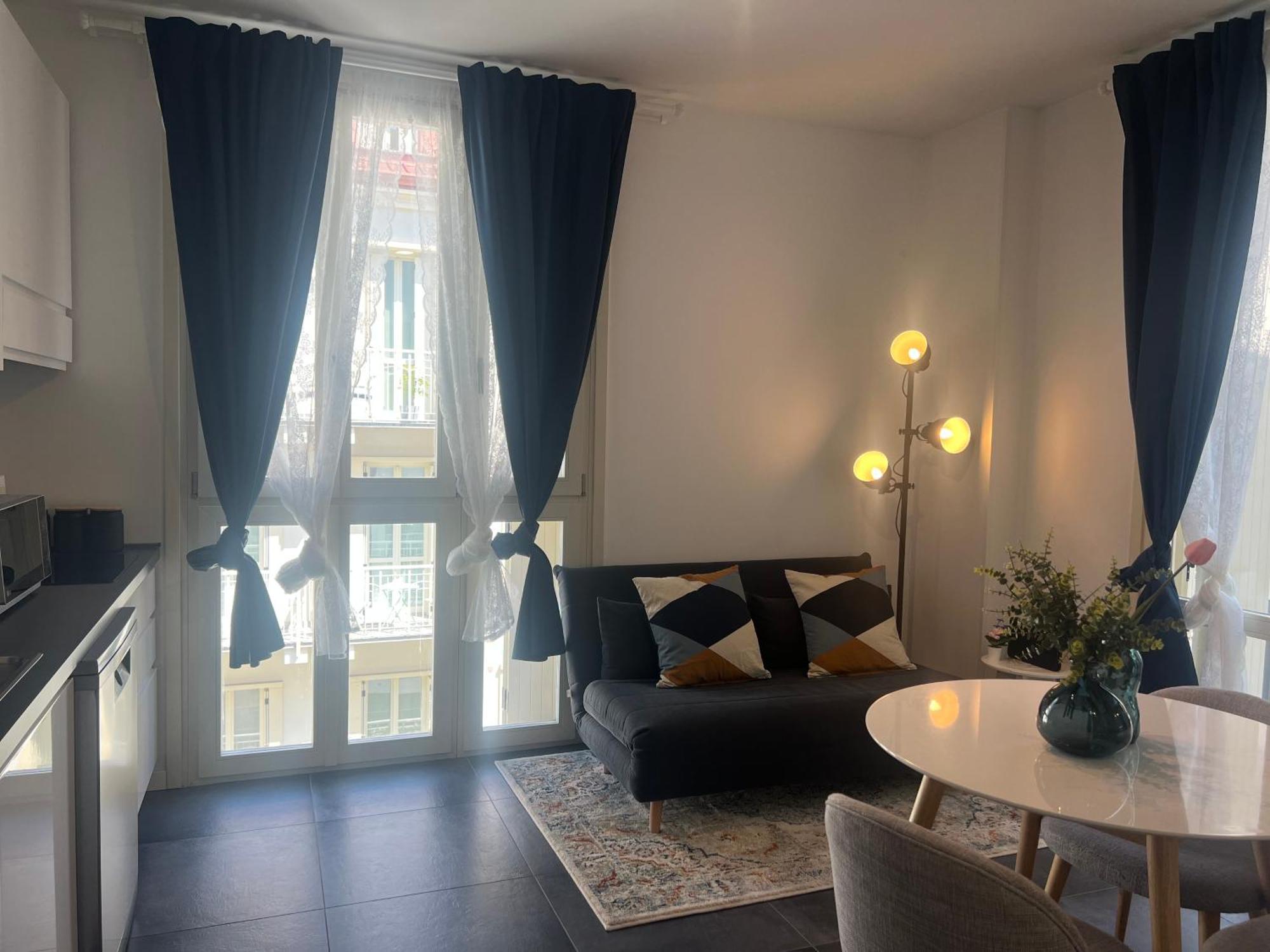 Апартаменты Regina Milano In Melegnano - Wifi, Breakfast Box And Terrace Экстерьер фото