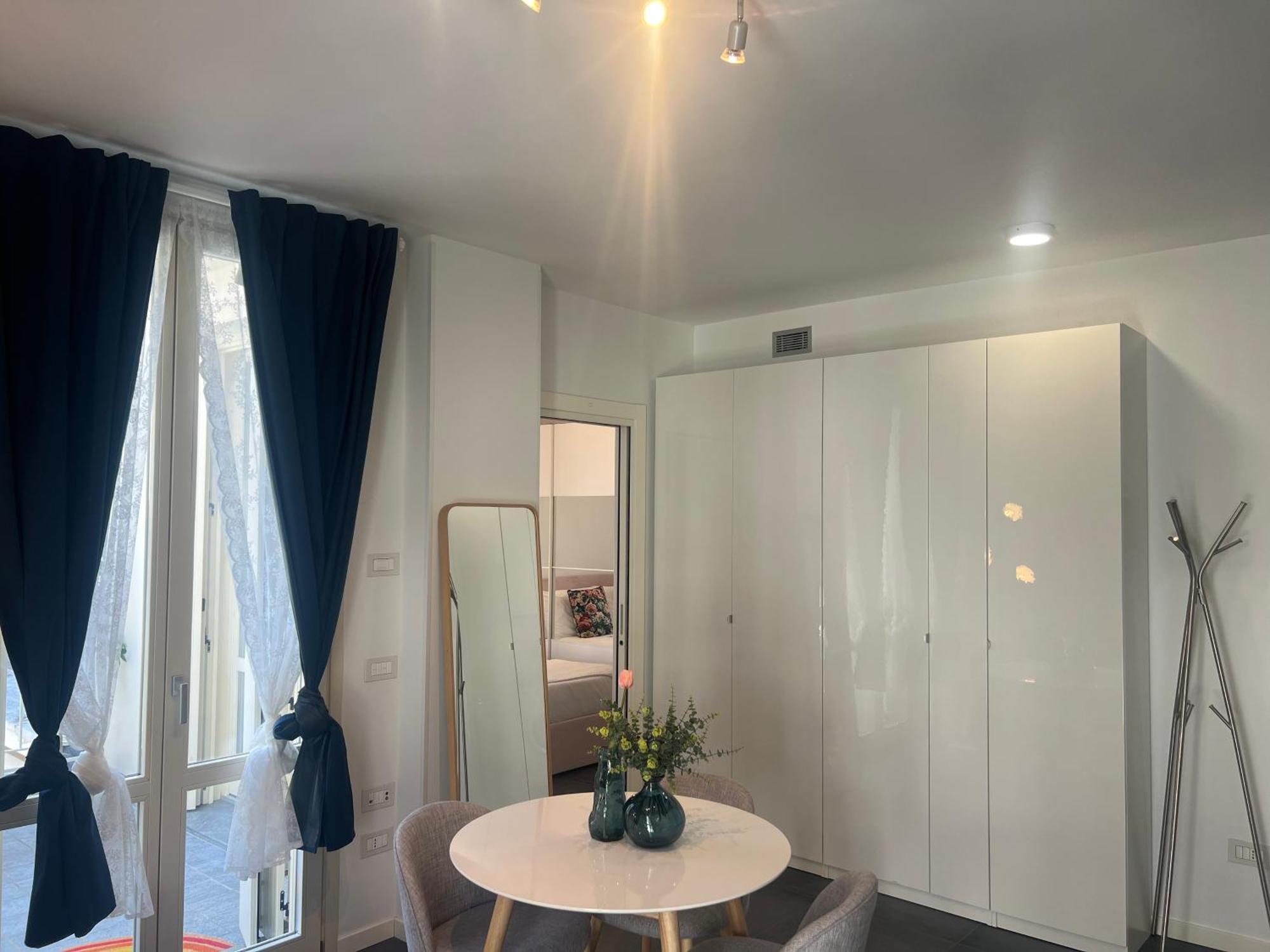 Апартаменты Regina Milano In Melegnano - Wifi, Breakfast Box And Terrace Экстерьер фото
