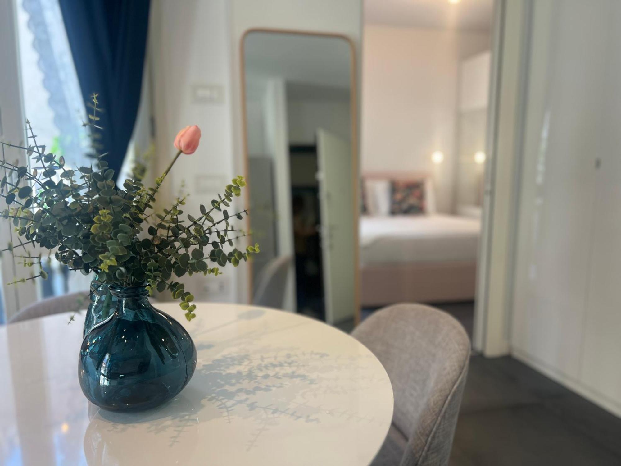 Апартаменты Regina Milano In Melegnano - Wifi, Breakfast Box And Terrace Экстерьер фото